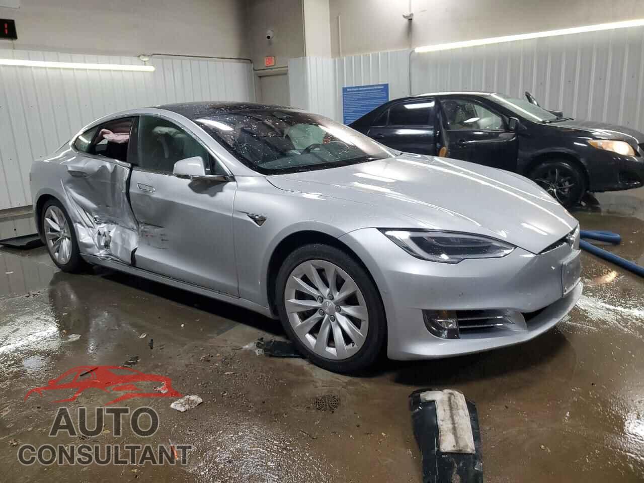 TESLA MODEL S 2017 - 5YJSA1E20HF218247