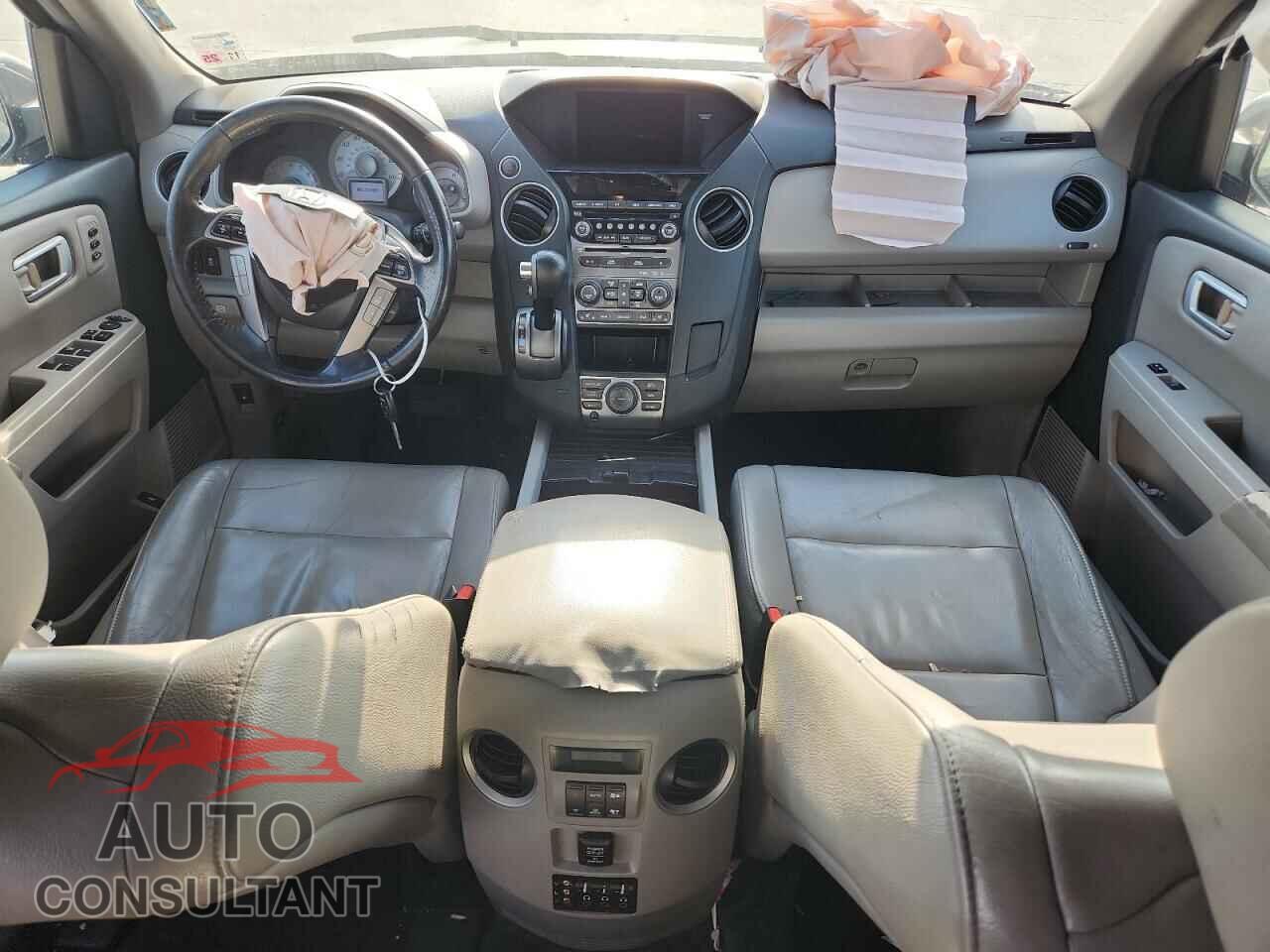 HONDA PILOT 2012 - 5FNYF3H96CB034410