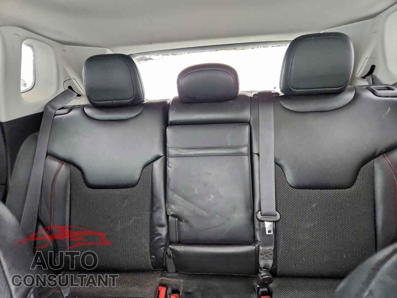 JEEP COMPASS 2017 - 3C4NJDDB9HT630975