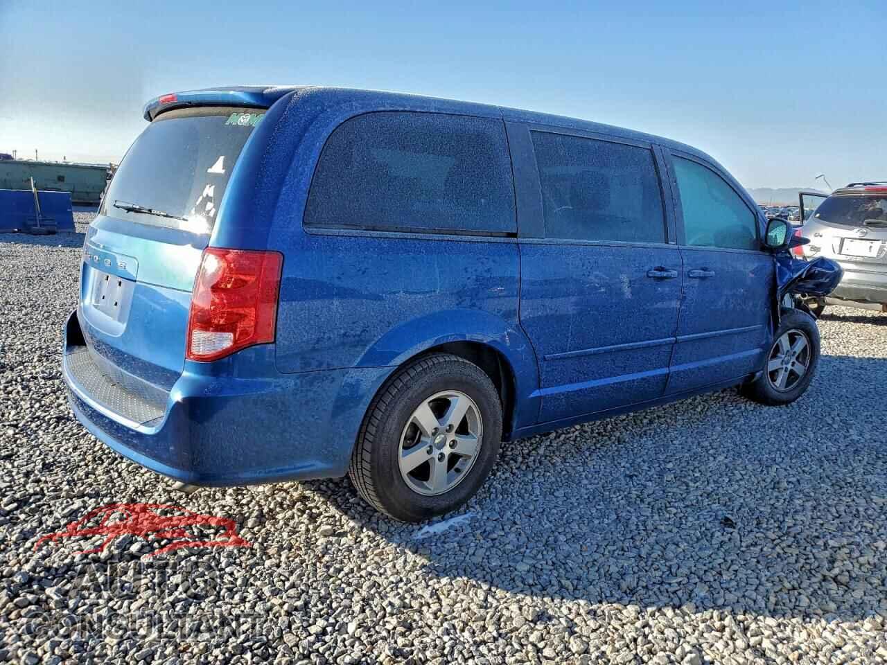 DODGE CARAVAN 2011 - 2D4RN3DG7BR611768