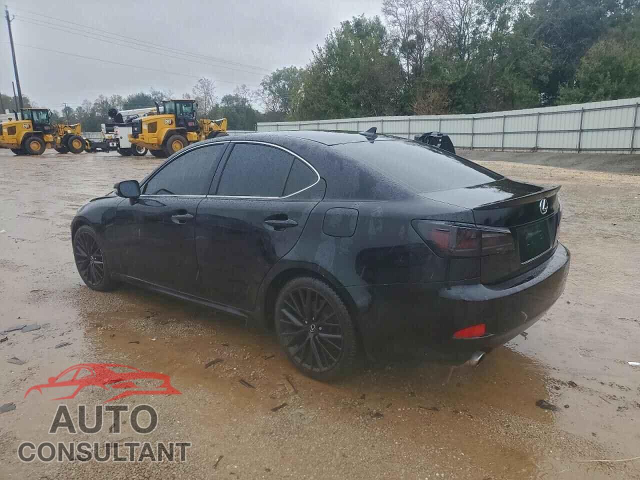 LEXUS IS 2012 - JTHBF5C20C5177915