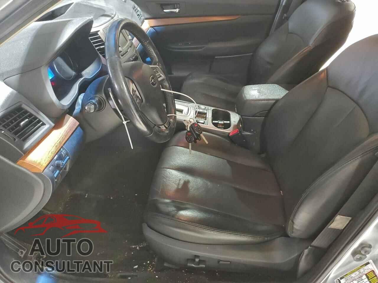 SUBARU OUTBACK 2013 - 4S4BRBKC8D3203364