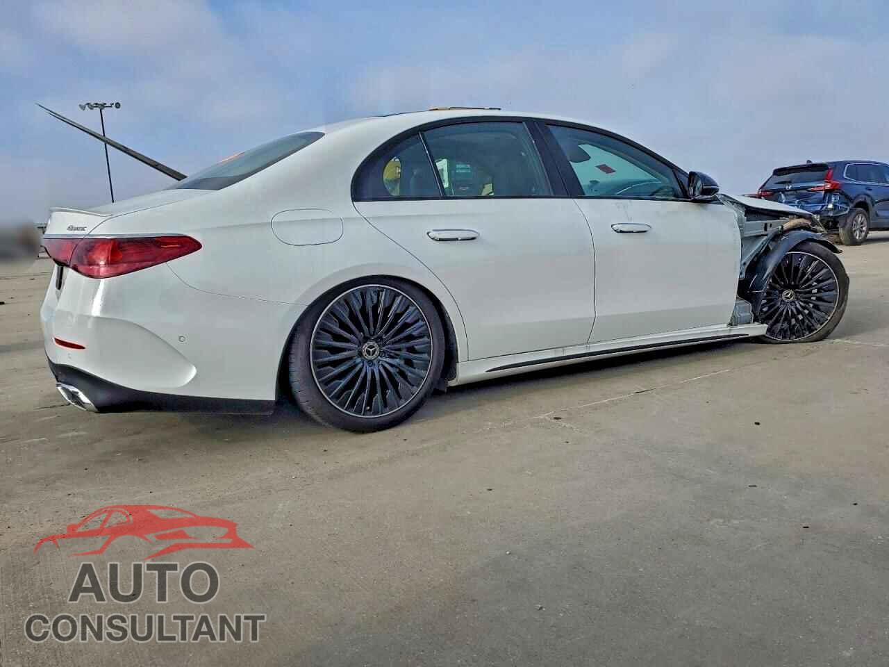 MERCEDES-BENZ E-CLASS 2024 - W1KLF4HB5RA044677