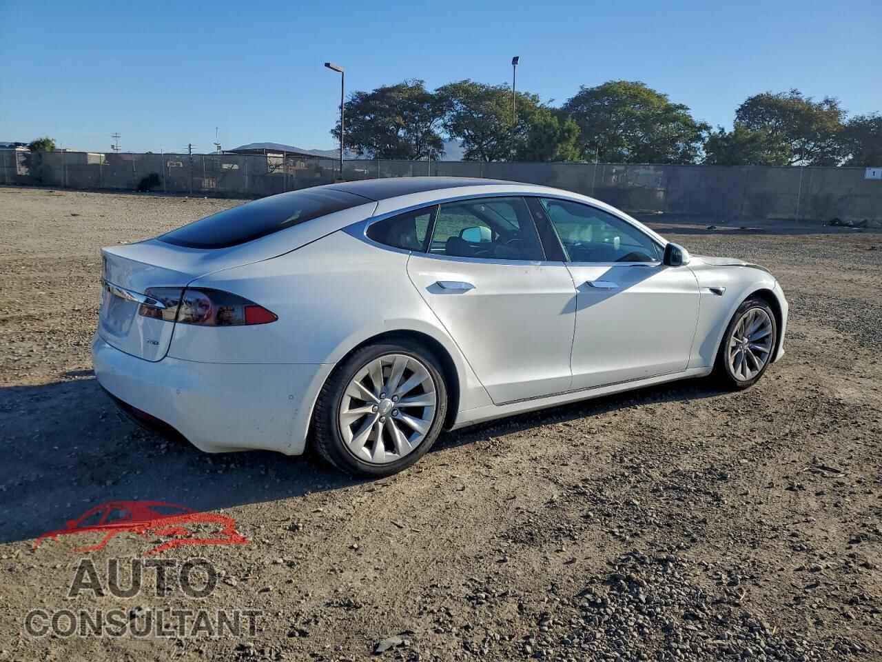 TESLA MODEL S 2017 - 5YJSA1E21HF232352