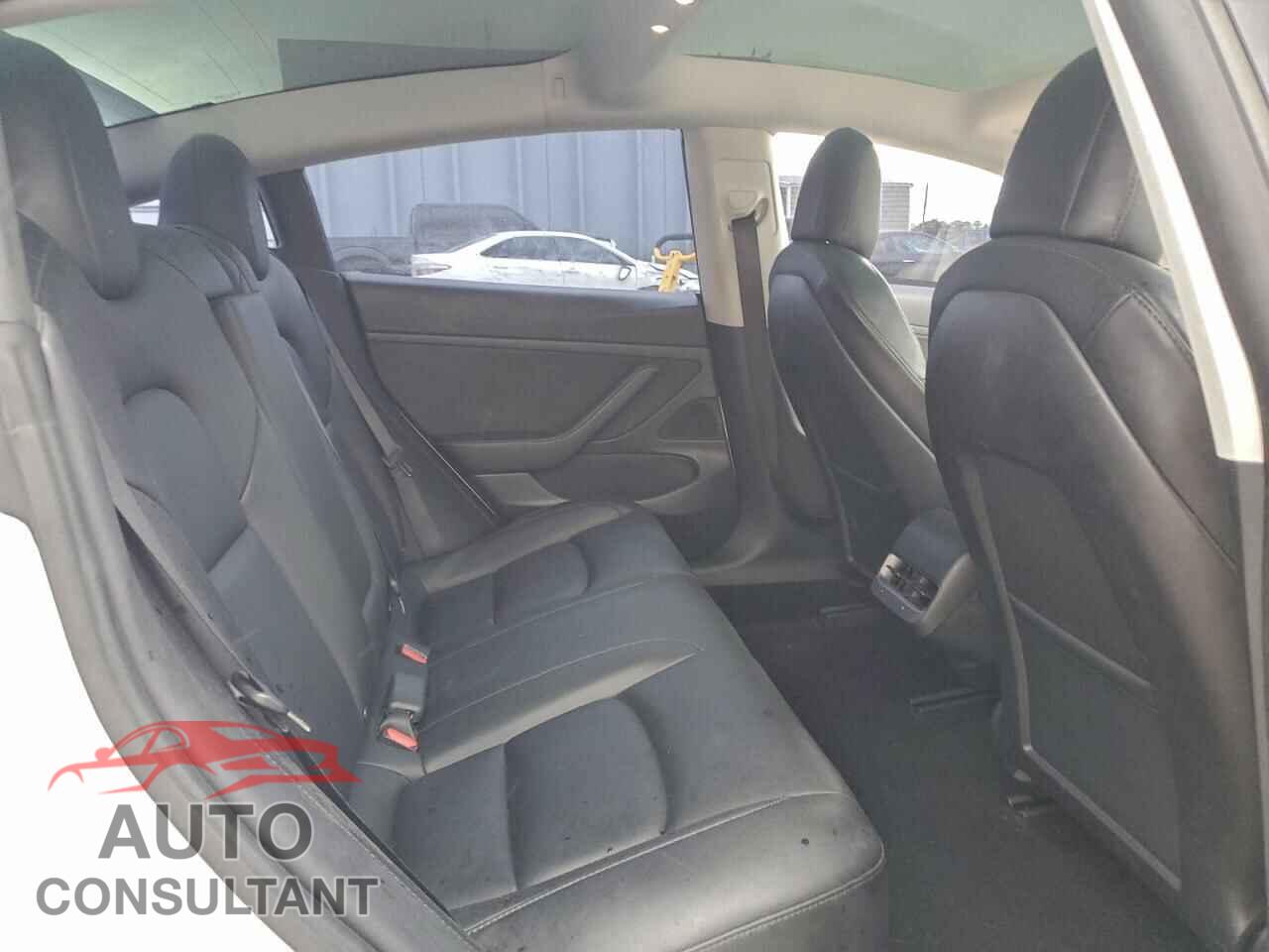 TESLA MODEL 3 2021 - 5YJ3E1EA1MF867355