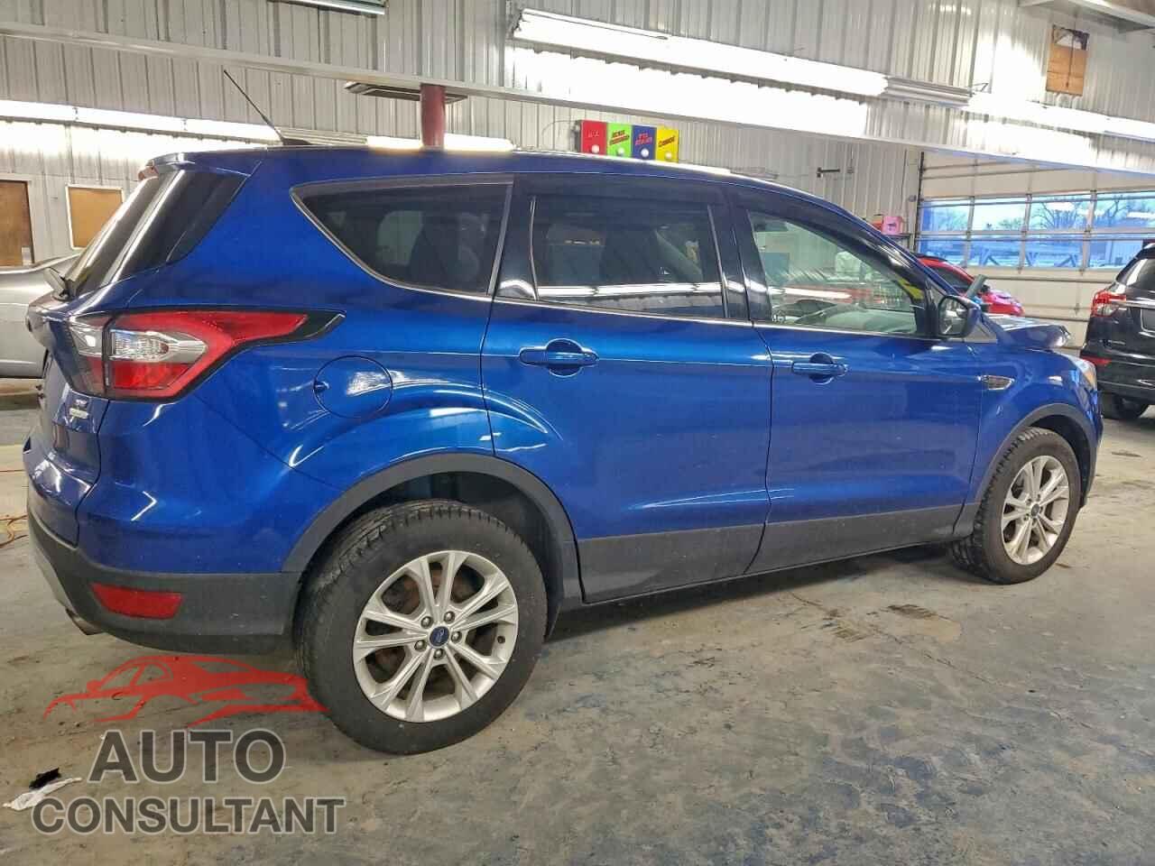 FORD ESCAPE 2017 - 1FMCU0GD6HUD97031