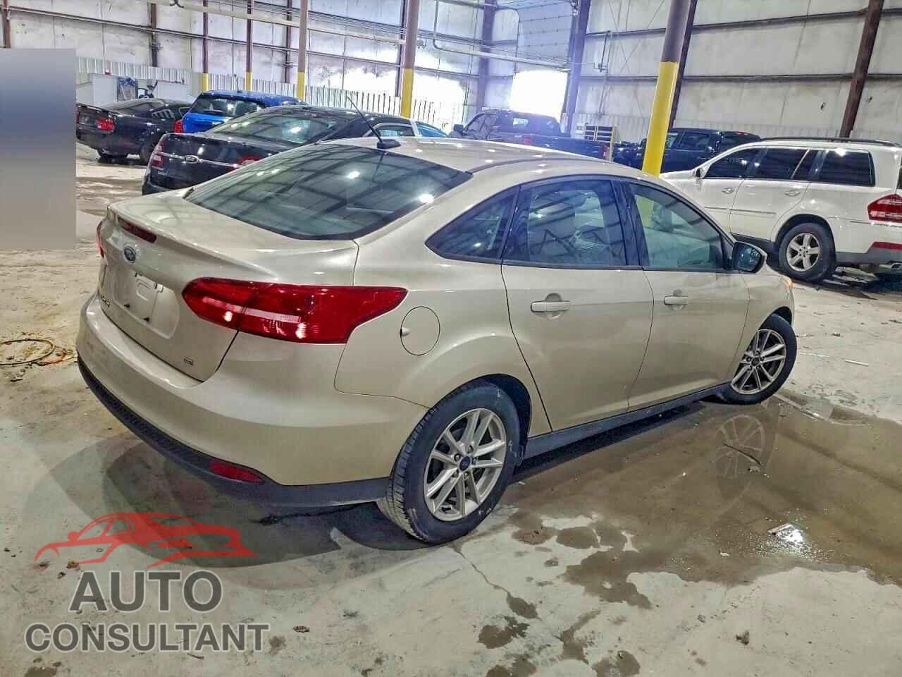FORD FOCUS 2017 - 1FADP3F20HL304713