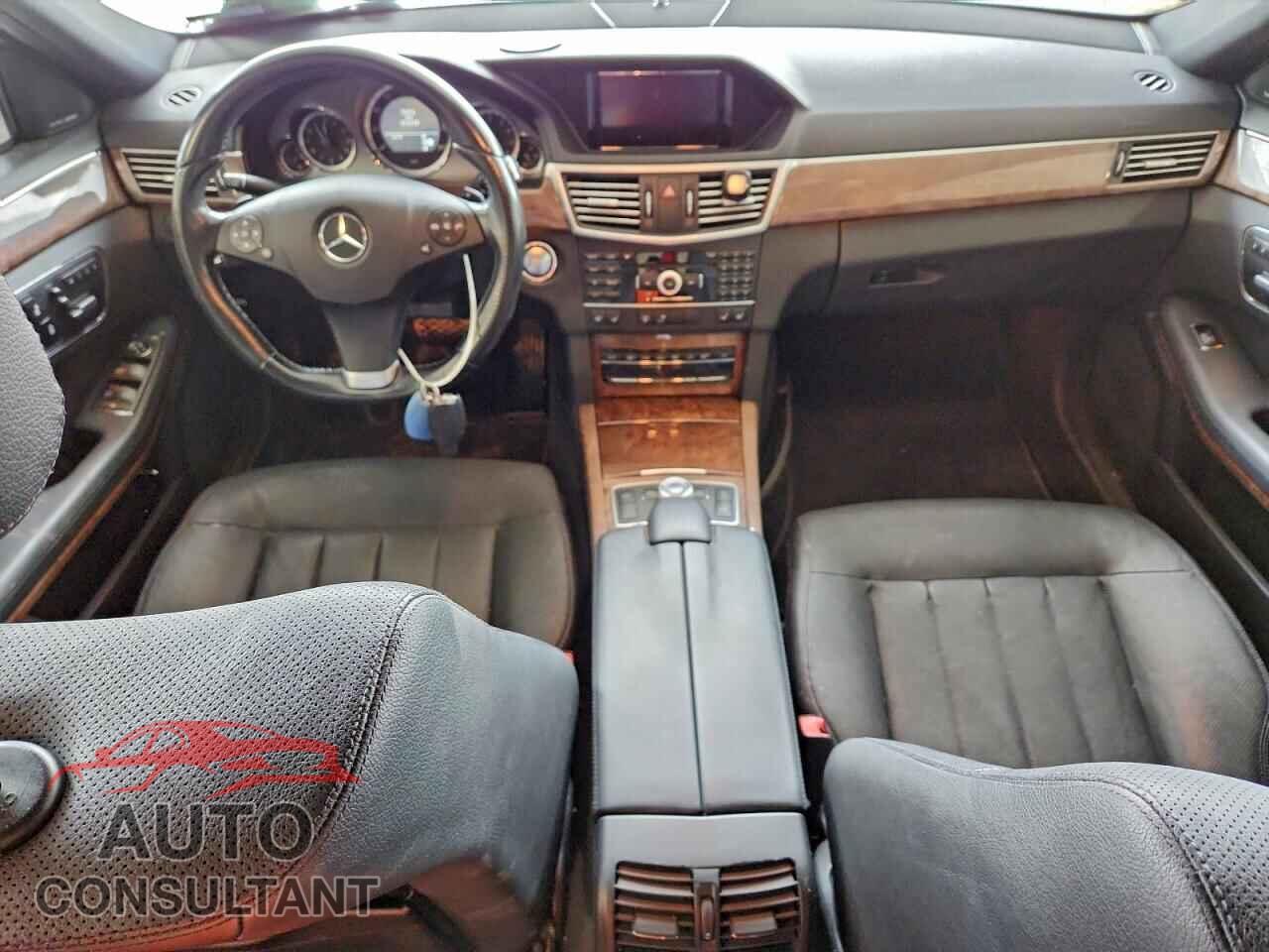 MERCEDES-BENZ E-CLASS 2011 - WDDHF9AB2BA471172