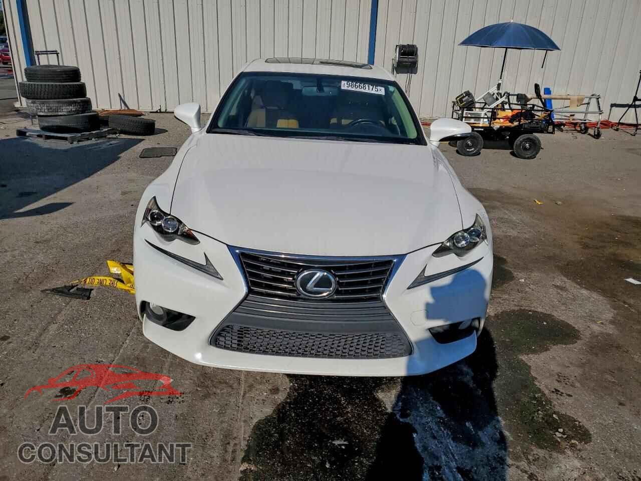LEXUS IS 2014 - JTHBE1D2XE5000799