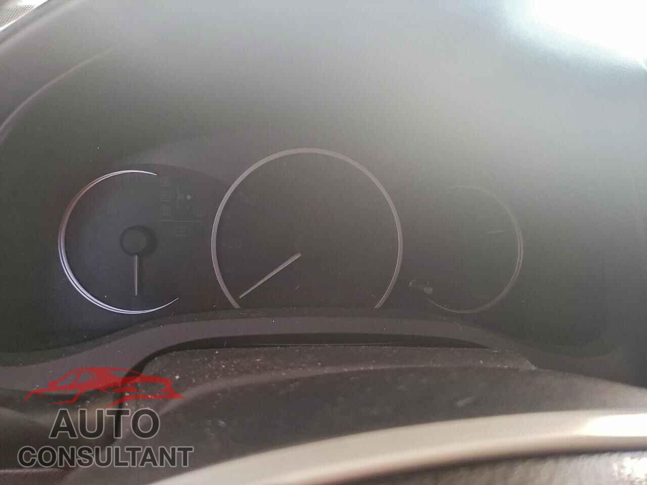 LEXUS CT 200 2011 - JTHKD5BH4B2029892