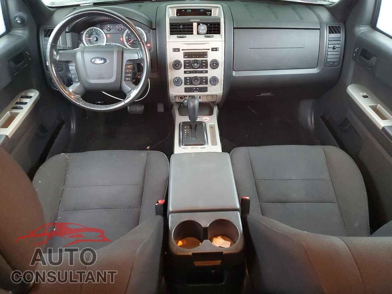 FORD ESCAPE 2010 - 1FMCU9DG3AKB94425