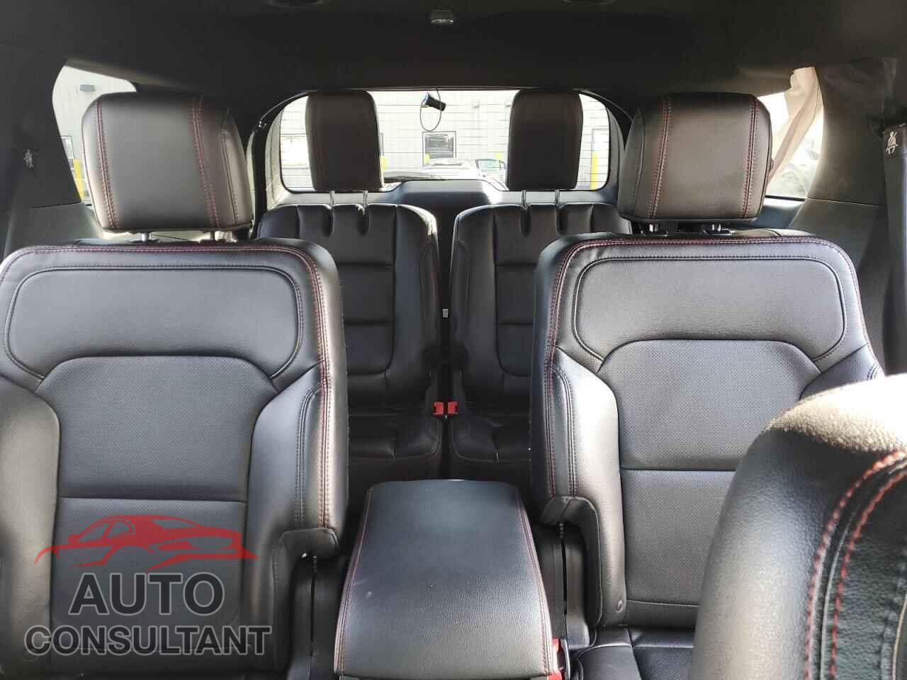 FORD EXPLORER 2017 - 1FM5K8GT2HGD62926