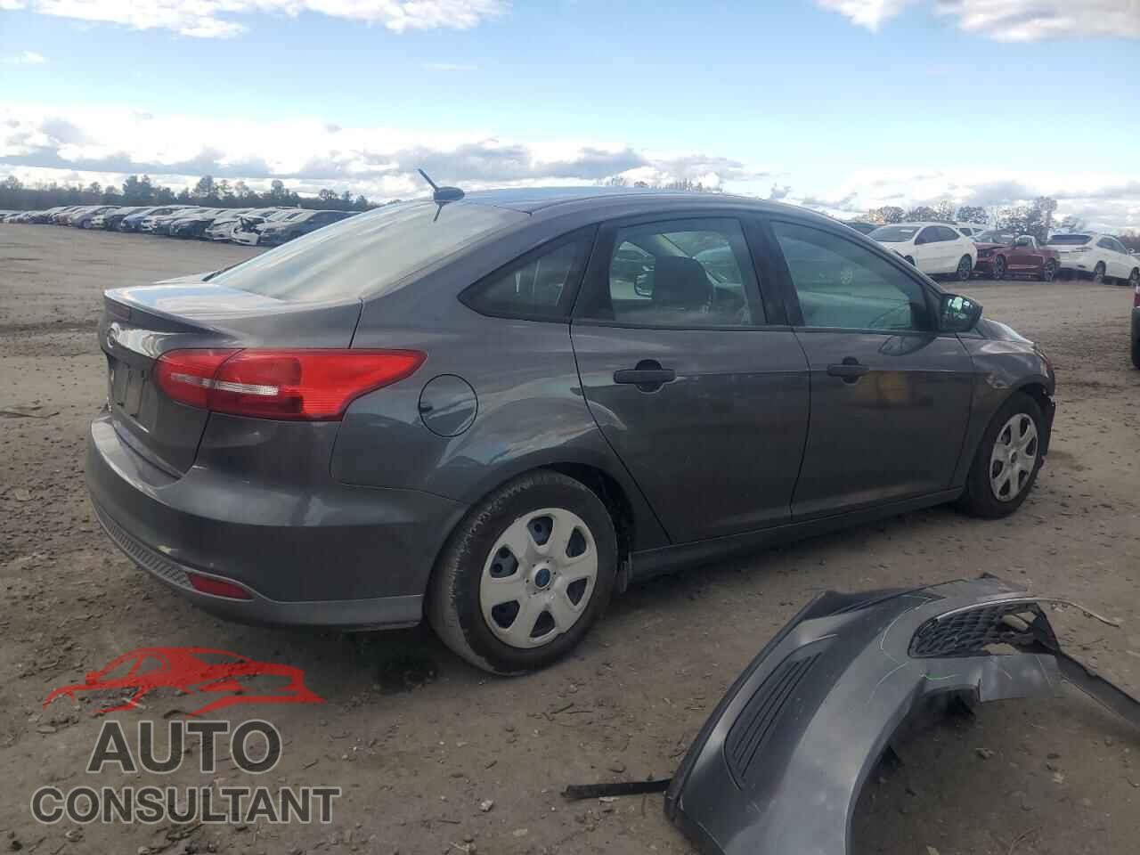 FORD FOCUS 2016 - 1FADP3E23GL331159