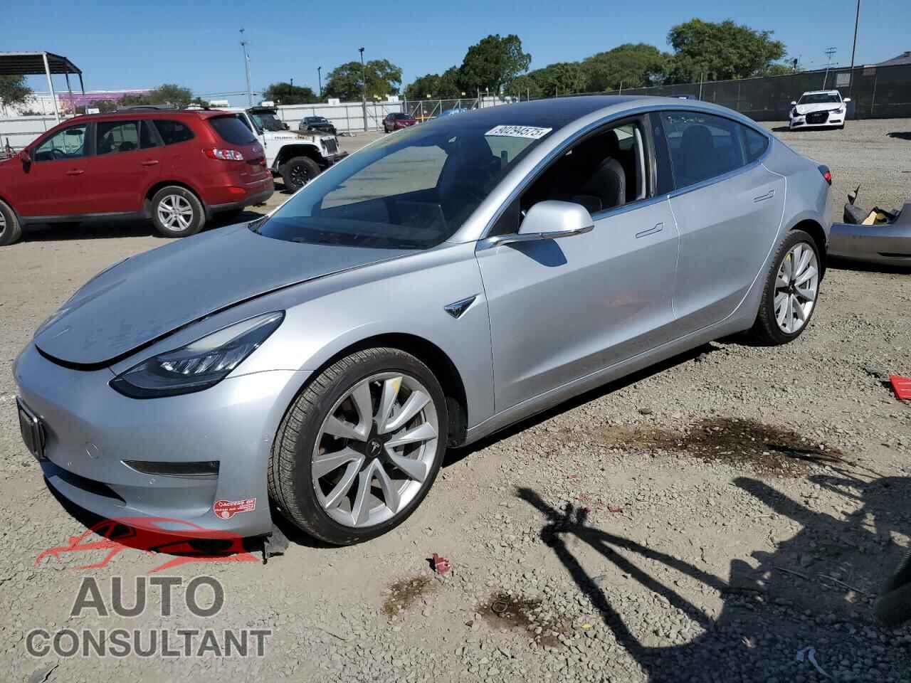 TESLA MODEL 3 2018 - 5YJ3E1EB6JF069311