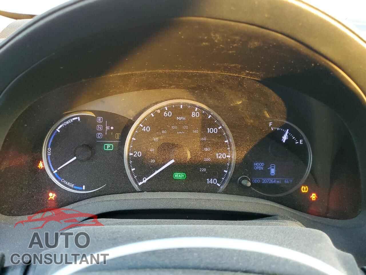 LEXUS CT 200 2012 - JTHKD5BH3C2107452