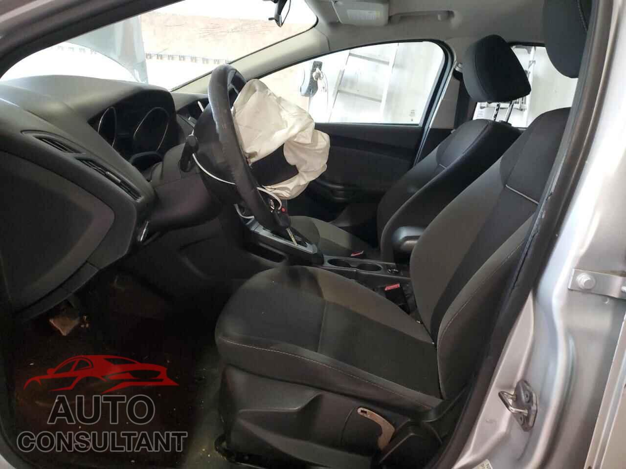 FORD FOCUS 2012 - 1FAHP3K26CL403777