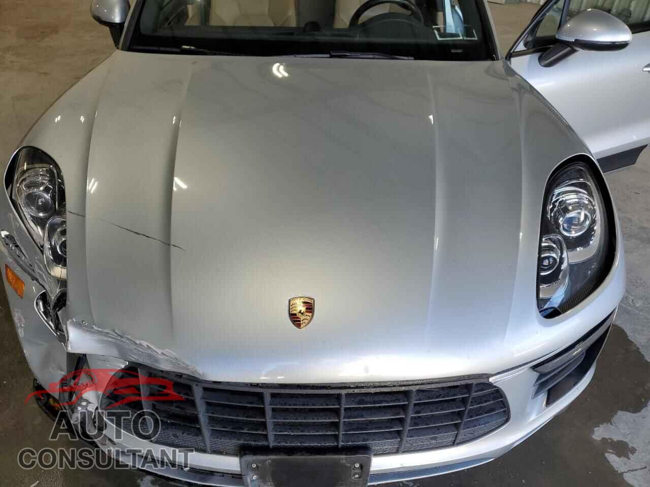 PORSCHE MACAN 2017 - WP1AA2A52HLB05526
