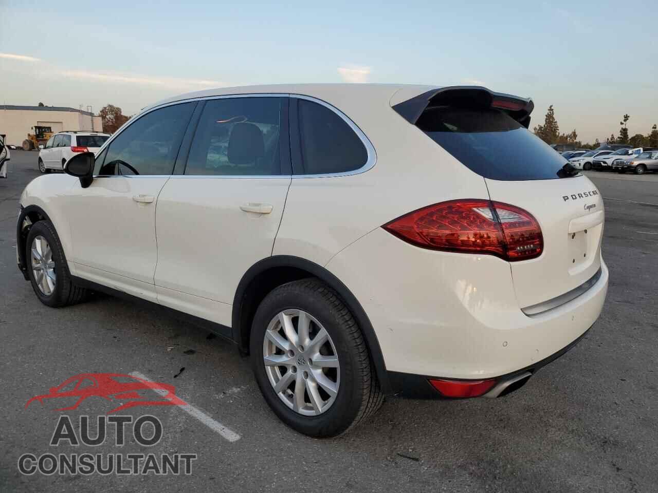 PORSCHE CAYENNE 2012 - WP1AA2A21CLA04511