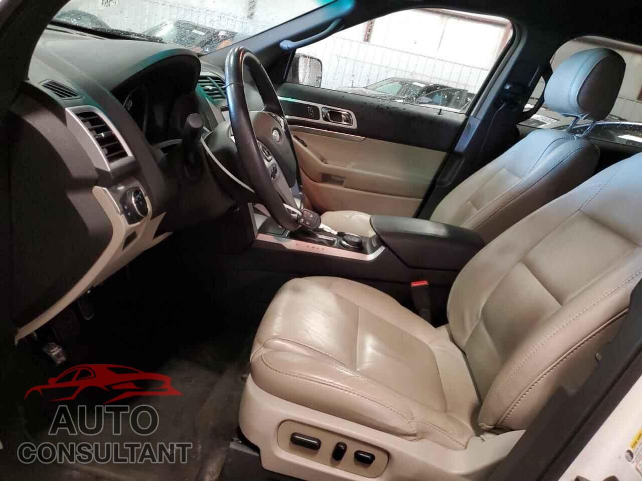 FORD EXPLORER 2015 - 1FM5K8D82FGA52806