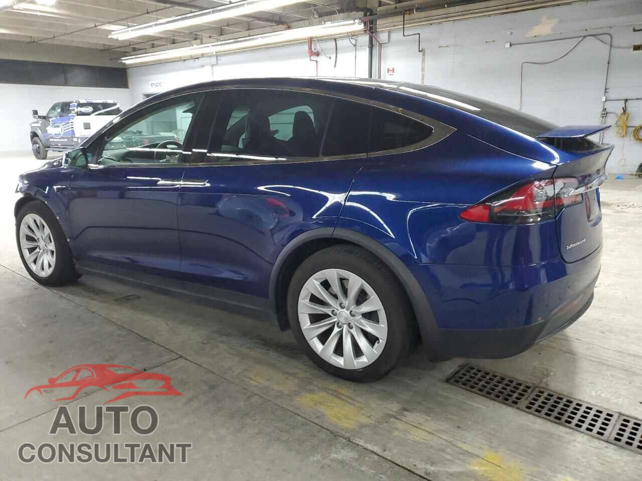 TESLA MODEL X 2018 - 5YJXCDE26JF141374