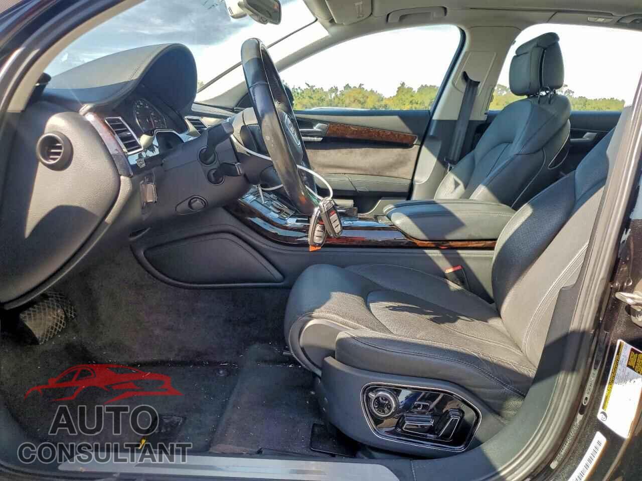 AUDI A8 2012 - WAURVAFD4CN005179