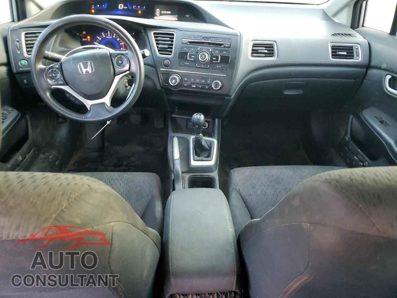 HONDA CIVIC 2014 - 19XFB2E50EE071105