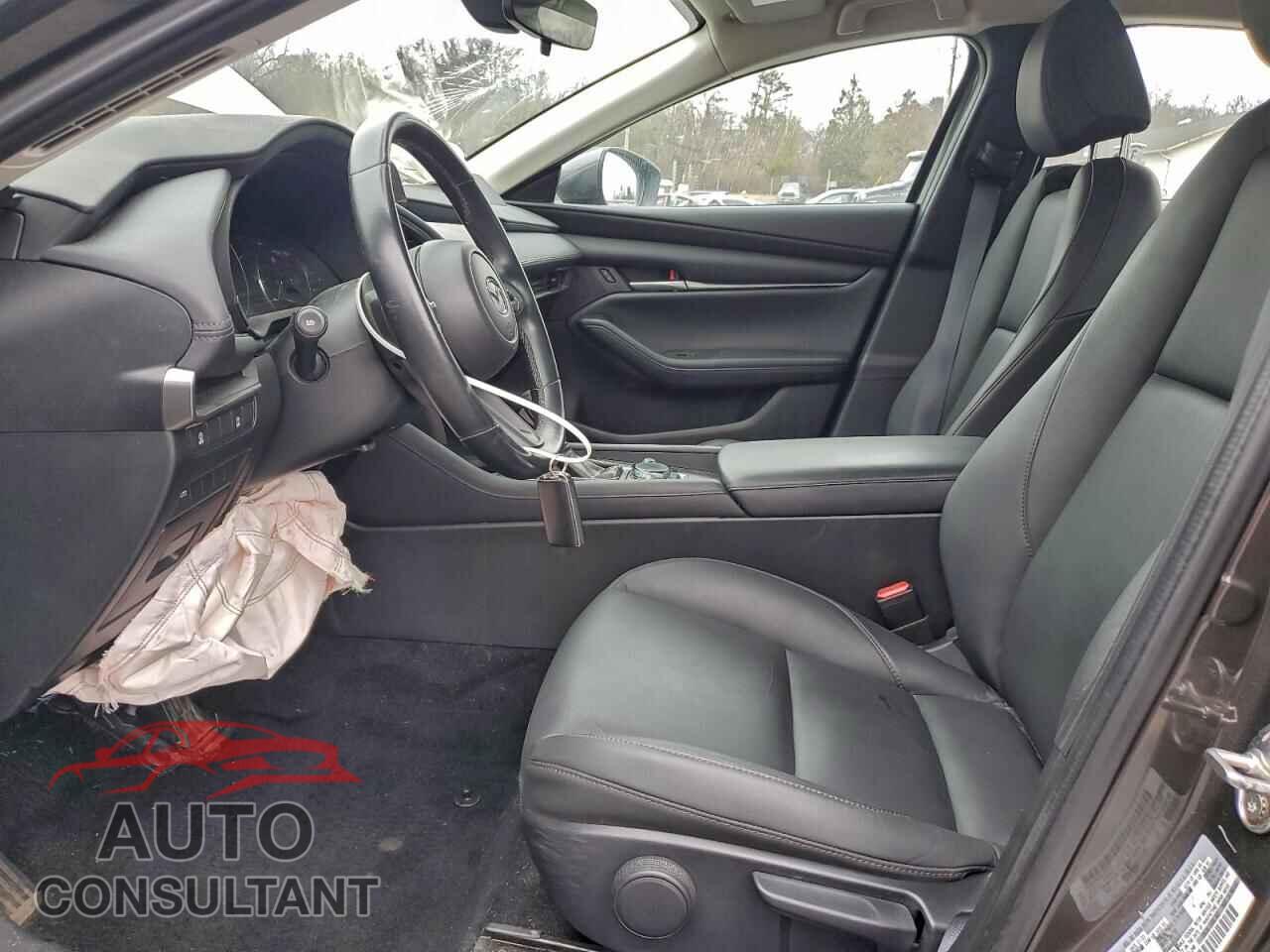 MAZDA 3 2023 - 3MZBPABM3PM358157