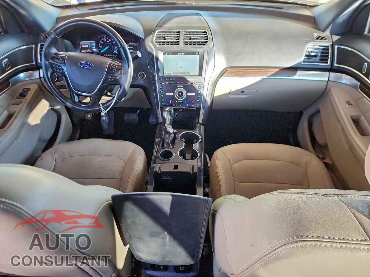 FORD EXPLORER 2018 - 1FM5K7F87JGB56854