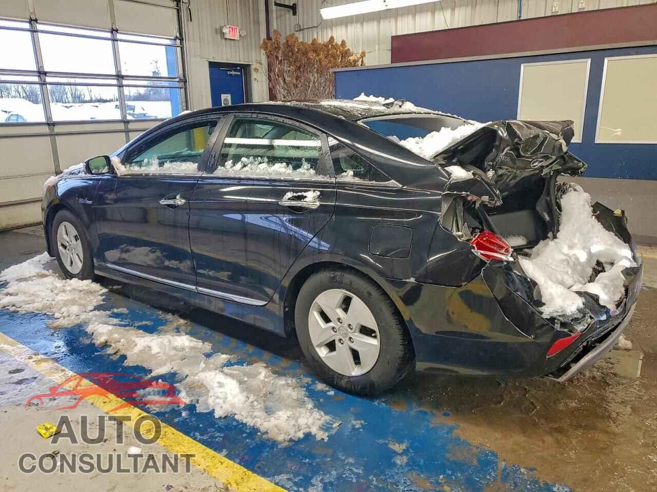 HYUNDAI SONATA 2012 - KMHEC4A41CA035565