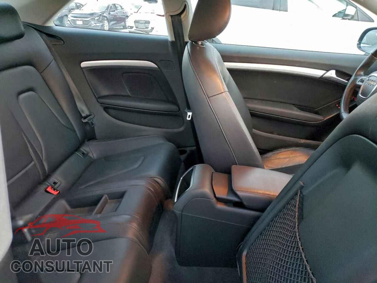 AUDI A5 2011 - WAUCFAFR0BA062516