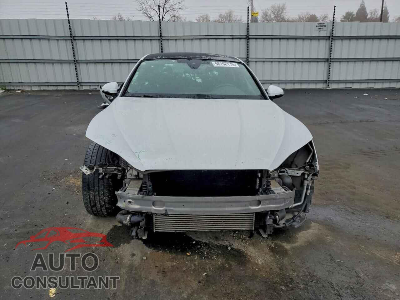 AUDI A5 2019 - WAUANCF51KA007740