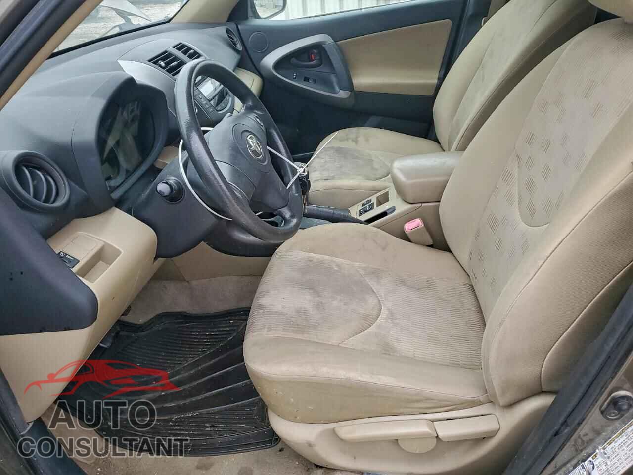 TOYOTA RAV4 2011 - JTMBF4DVXBD042661