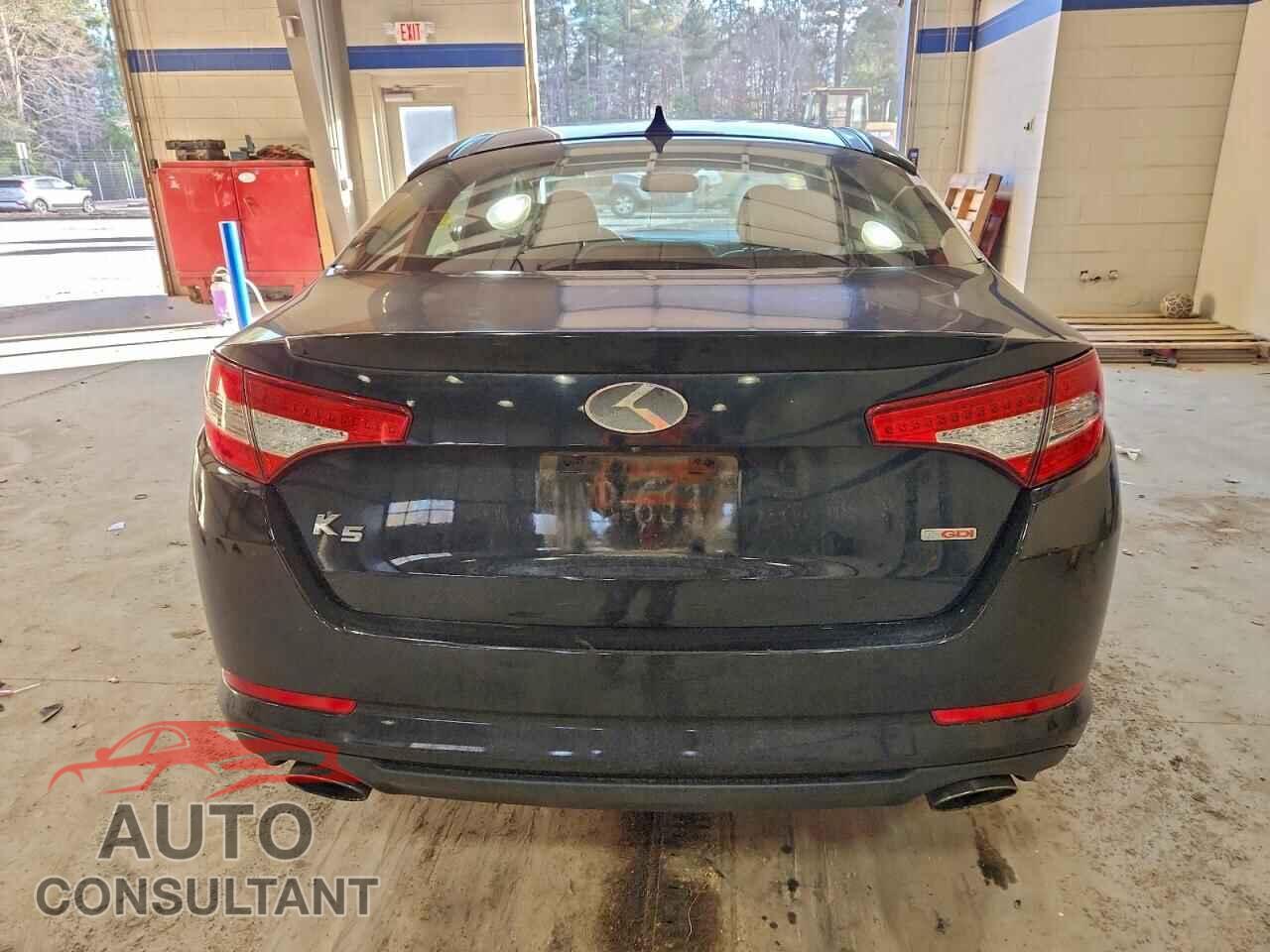 KIA OPTIMA 2011 - KNAGR4A69B5114841