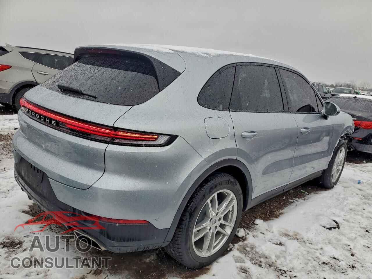 PORSCHE CAYENNE 2024 - WP1AA2AYXRDA01758