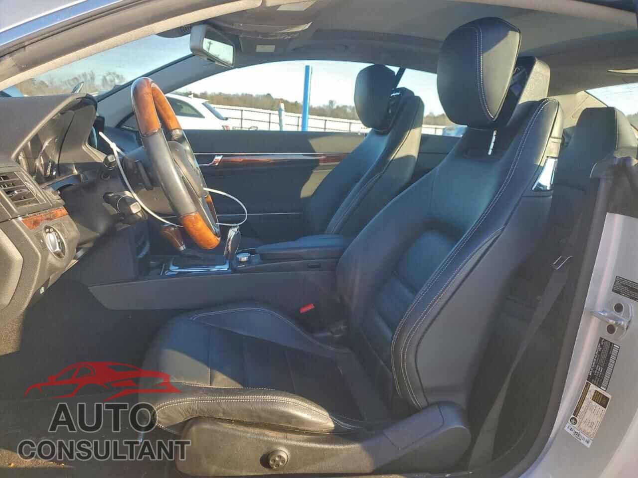 MERCEDES-BENZ E-CLASS 2013 - WDDKJ8JB5DF210557