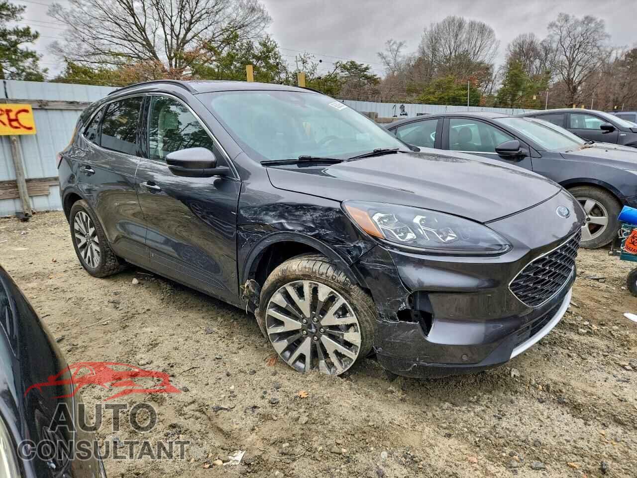 FORD ESCAPE 2020 - 1FMCU9J98LUA66601