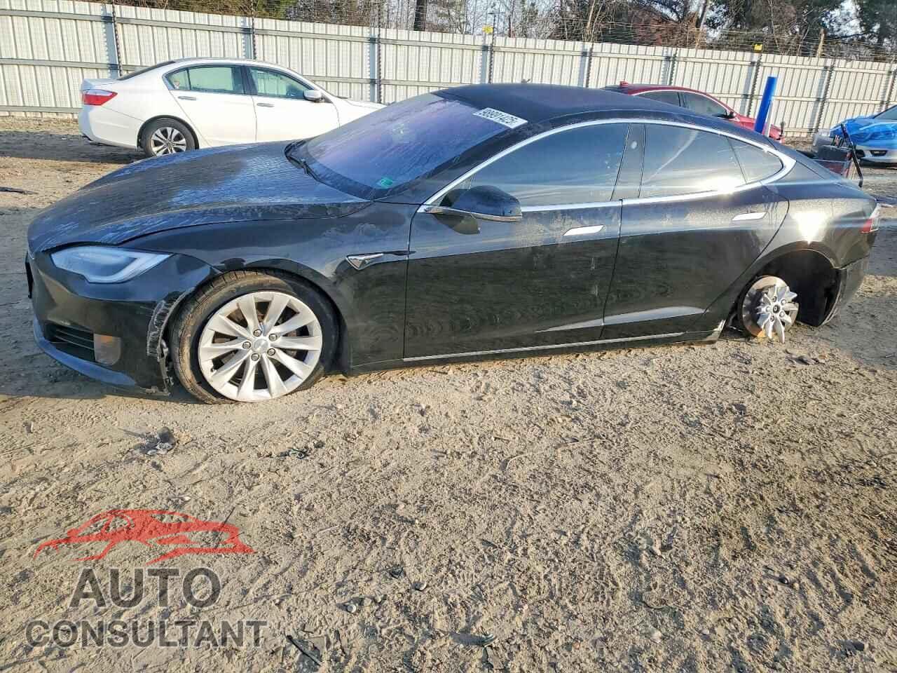 TESLA MODEL S 2017 - 5YJSA1E25HF210855
