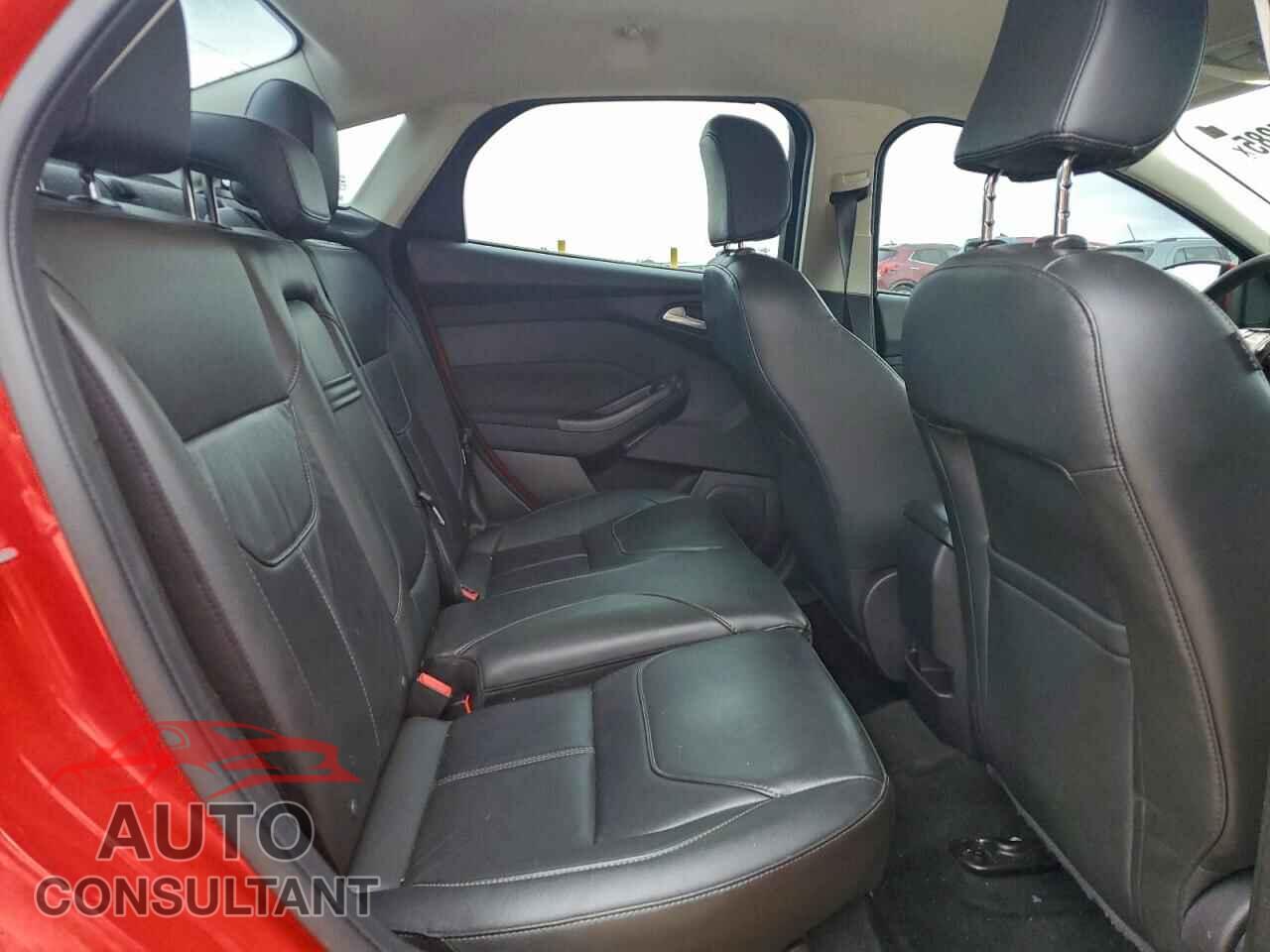 FORD FOCUS 2016 - 1FADP3F27GL332829