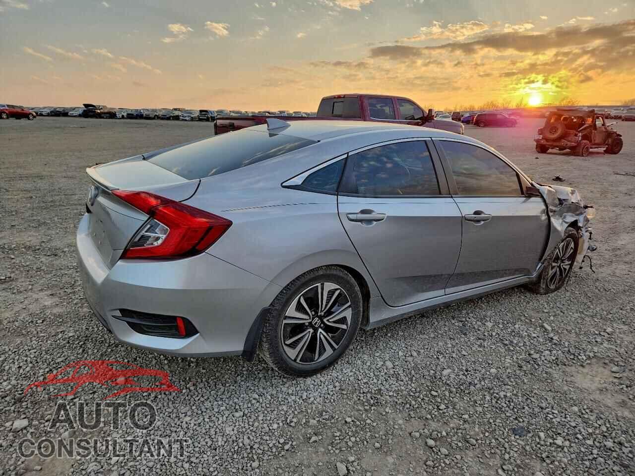 HONDA CIVIC 2017 - 19XFC1F71HE029411