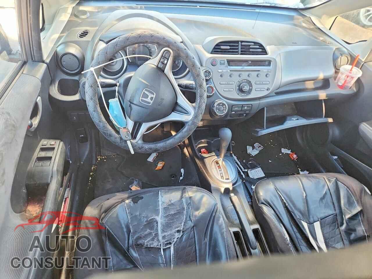 HONDA FIT 2012 - JHMGE8H36CS007765