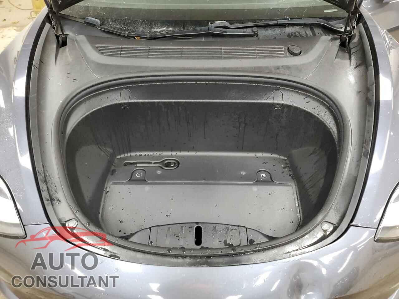 TESLA MODEL 3 2019 - 5YJ3E1EA9KF411147
