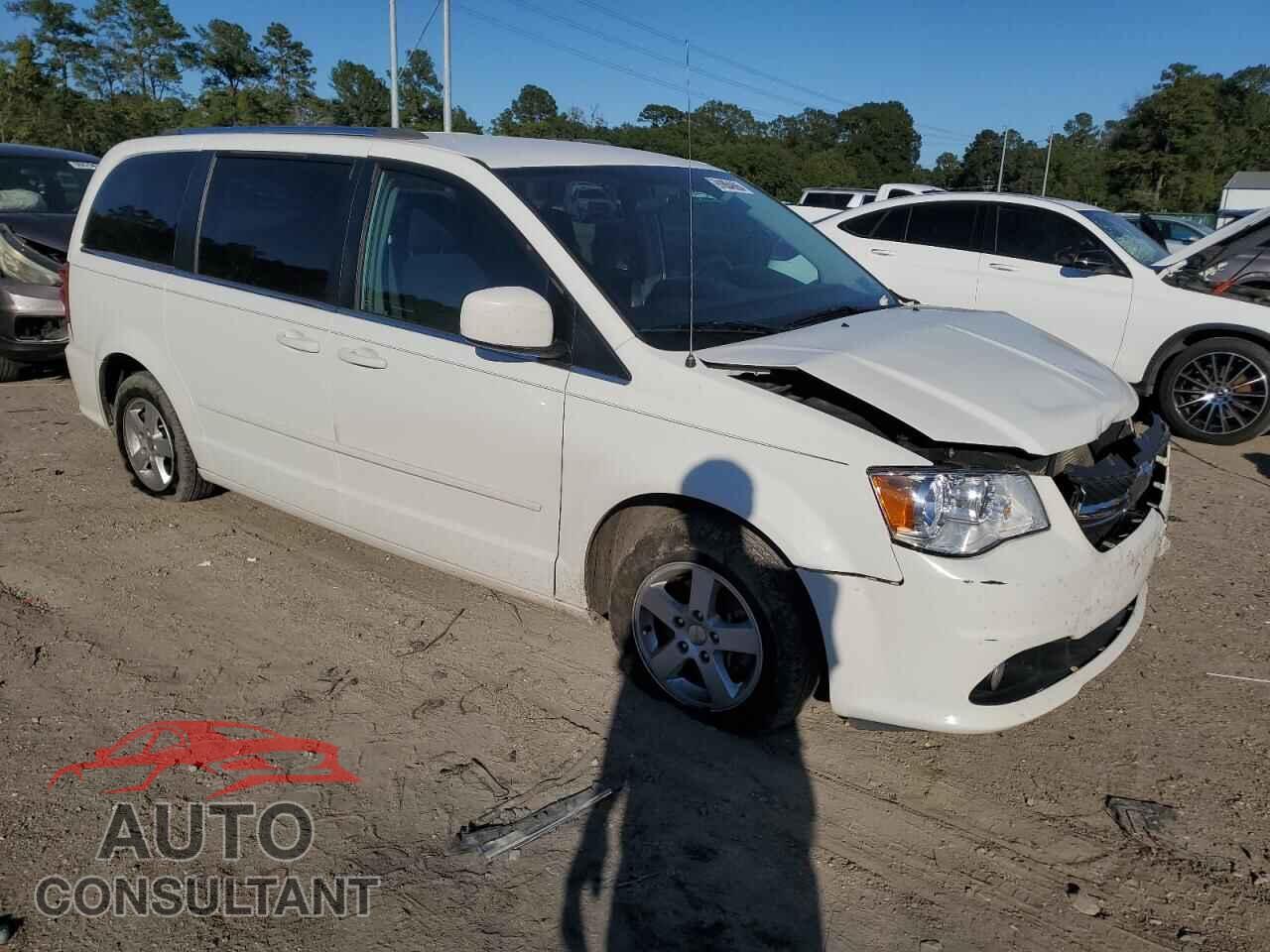 DODGE CARAVAN 2011 - 2D4RN5DG7BR751007