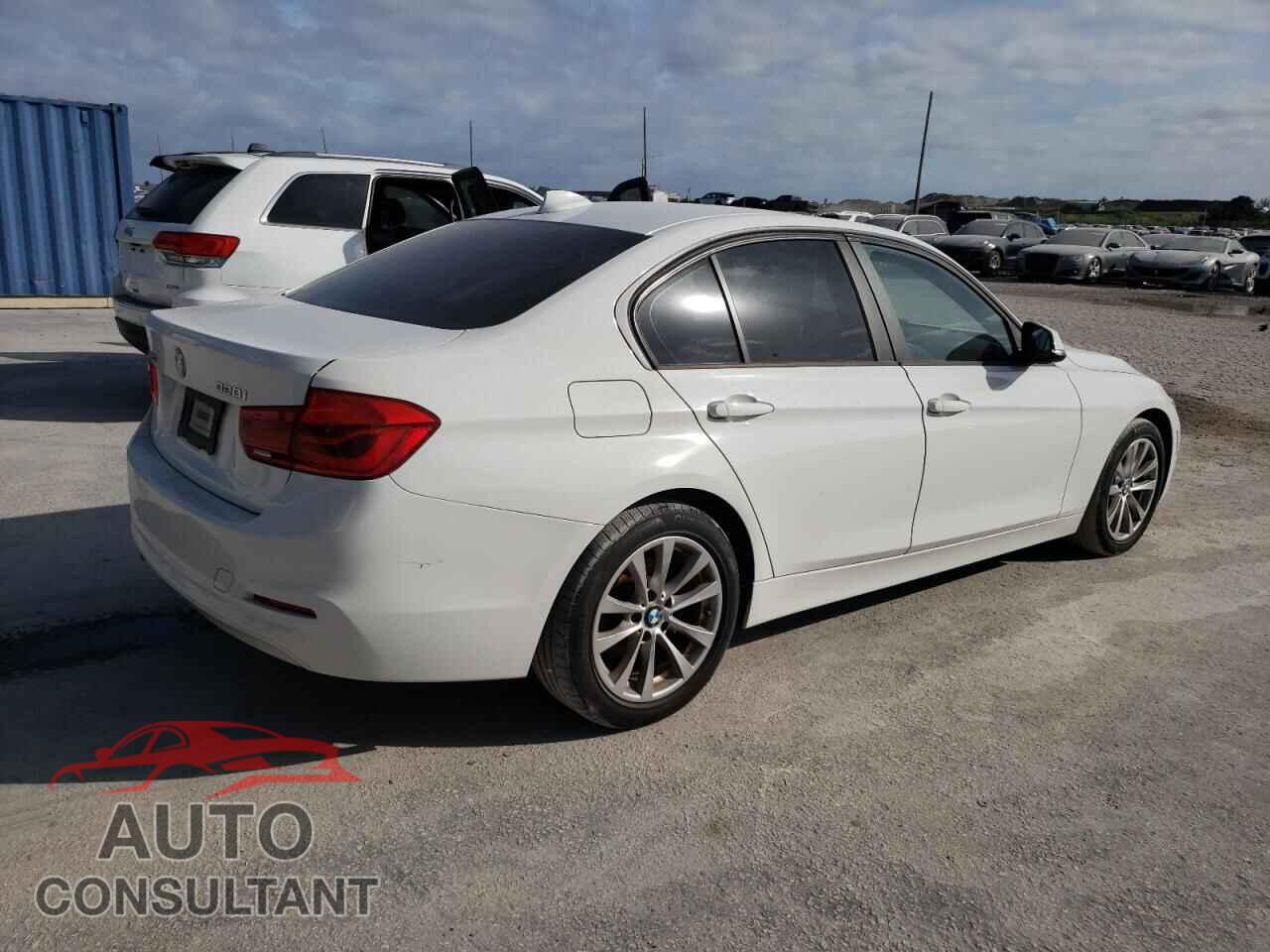 BMW 3 SERIES 2016 - WBA8E5G52GNU20453