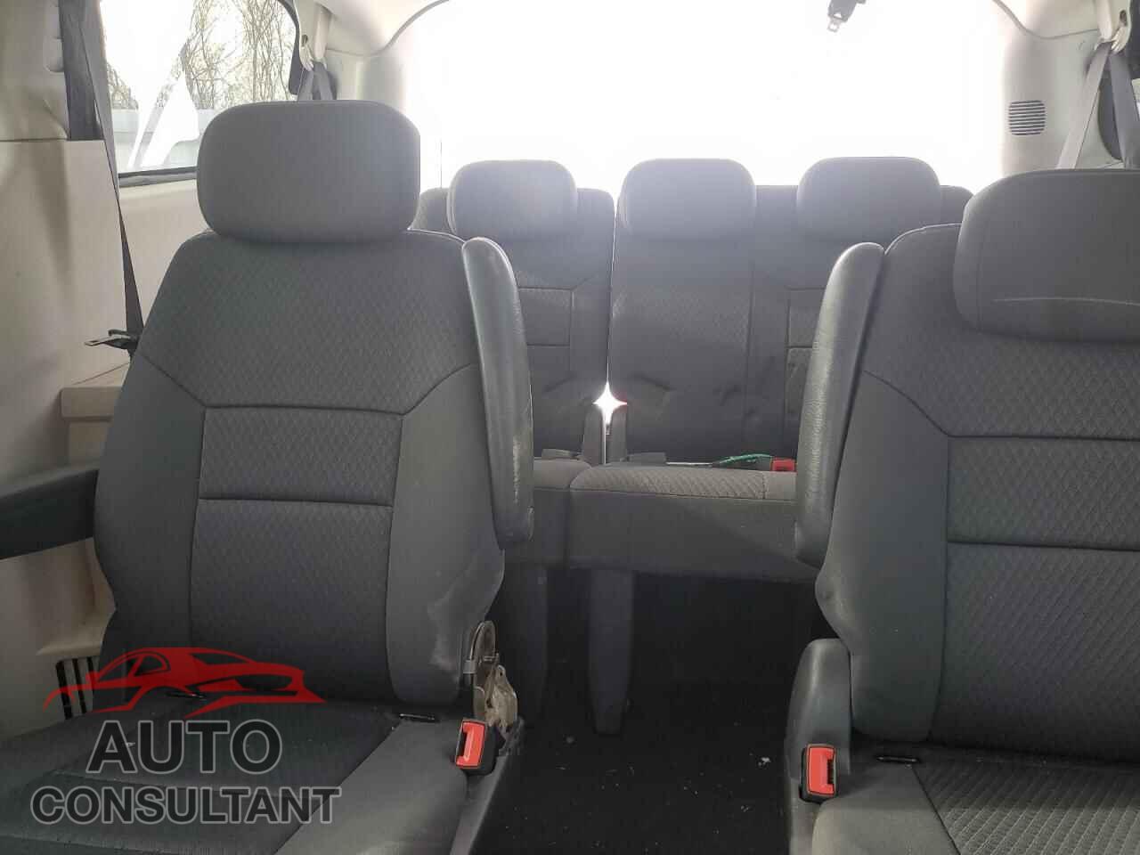 DODGE CARAVAN 2010 - 2D4RN4DE3AR174337