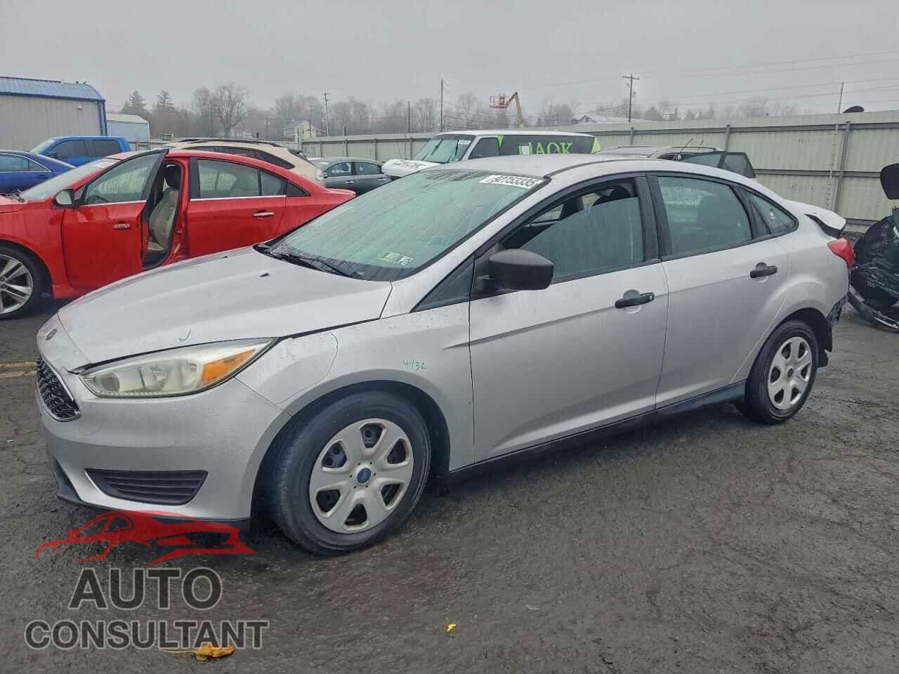 FORD FOCUS 2017 - 1FADP3E29HL201159