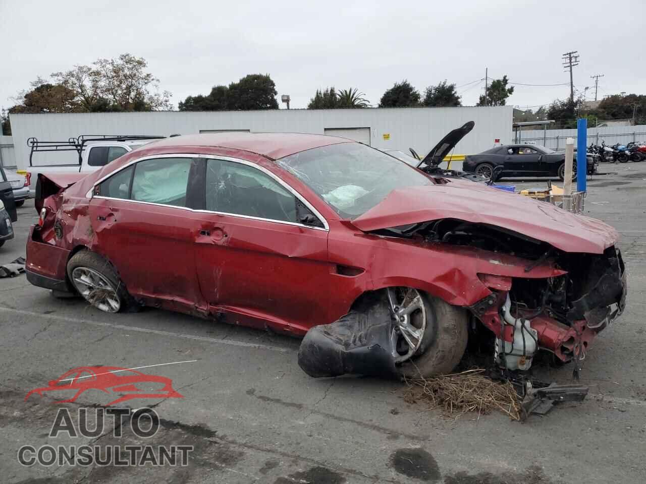 FORD TAURUS 2013 - 1FAHP2E86DG148147