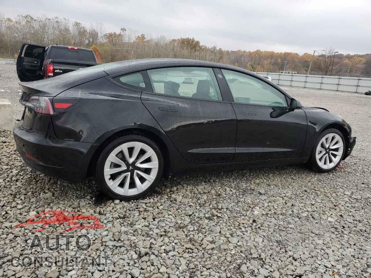 TESLA MODEL 3 2023 - 5YJ3E1EA1PF438544