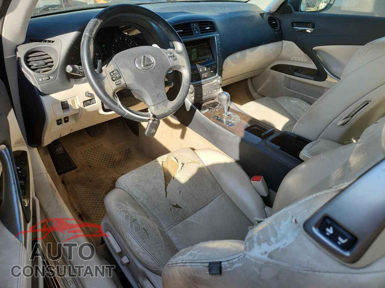LEXUS IS 2010 - JTHFE2C27A2503808