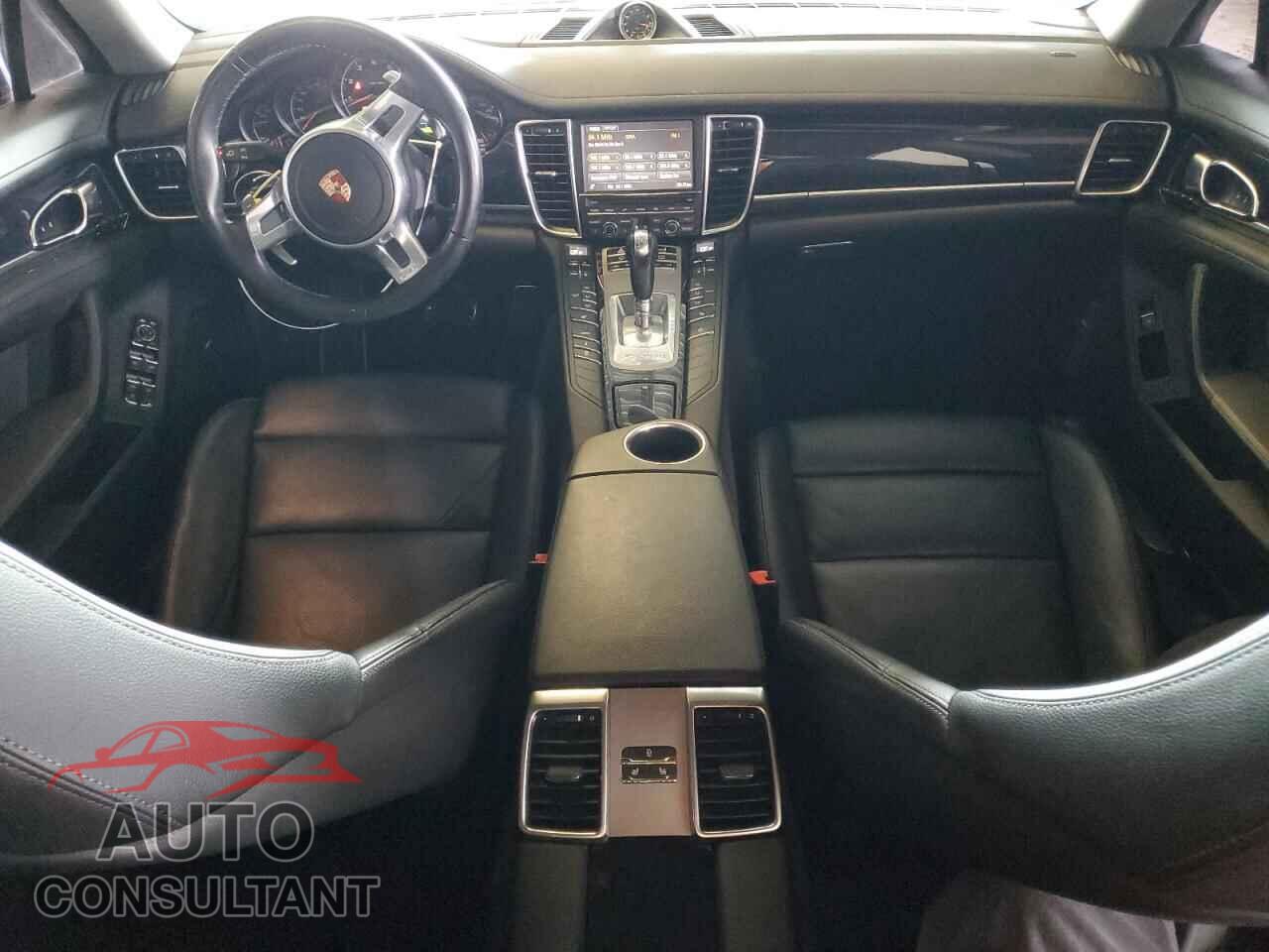 PORSCHE PANAMERA 2016 - WP0AA2A74GL000617
