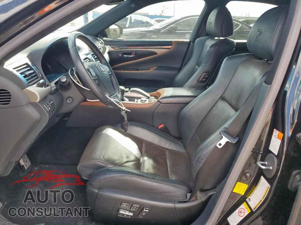 LEXUS LS460 2017 - JTHBL5EF6H5146040